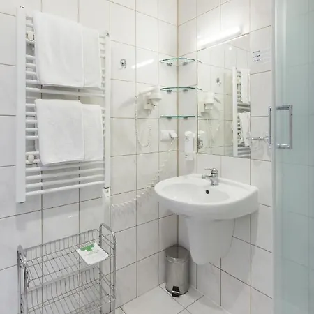 Hotel Labedy I Labedy 2*